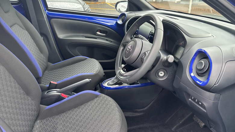 Toyota Aygo X 1.0 VVT-i Edge 5dr Auto Petrol Hatchback